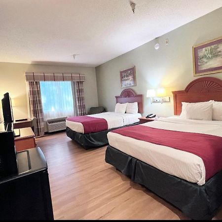 Americas Best Value Inn Wiggins Екстериор снимка