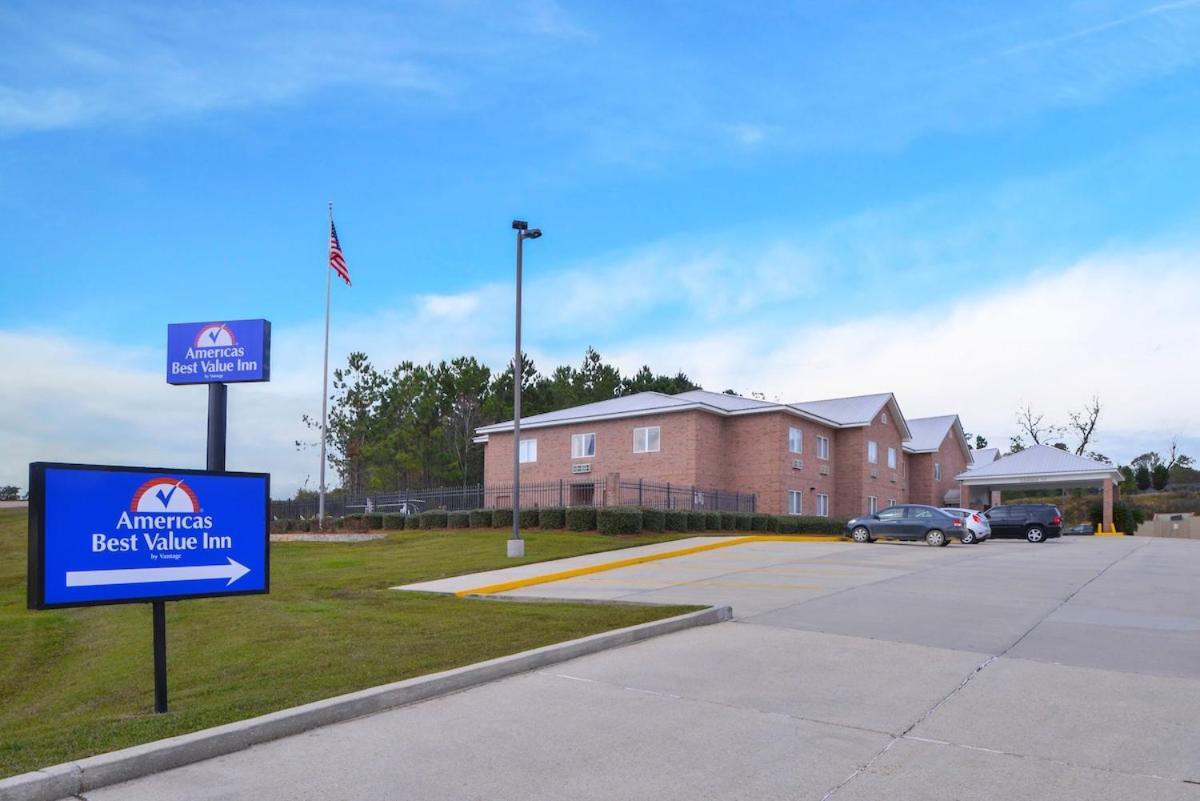 Americas Best Value Inn Wiggins Екстериор снимка