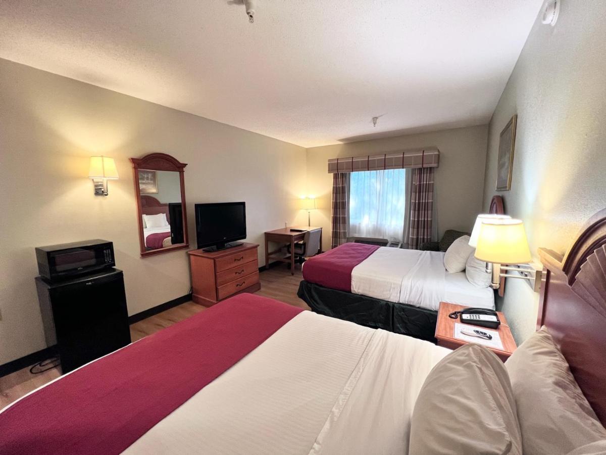 Americas Best Value Inn Wiggins Екстериор снимка