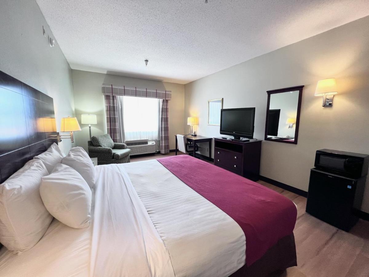 Americas Best Value Inn Wiggins Екстериор снимка