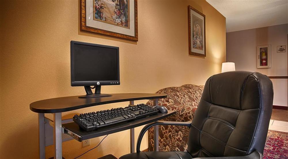 Americas Best Value Inn Wiggins Съоръжения снимка
