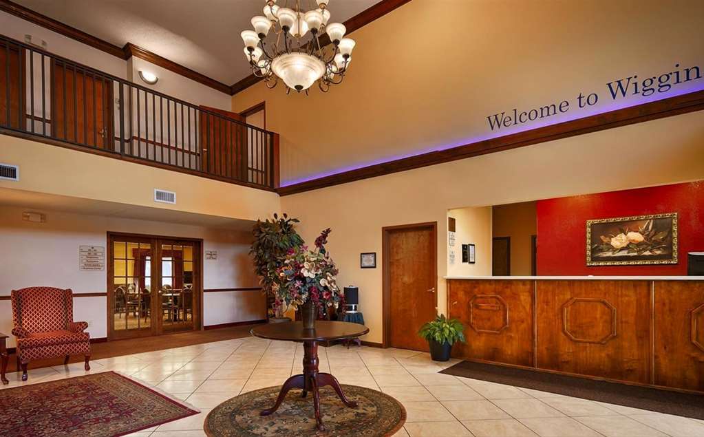 Americas Best Value Inn Wiggins Интериор снимка