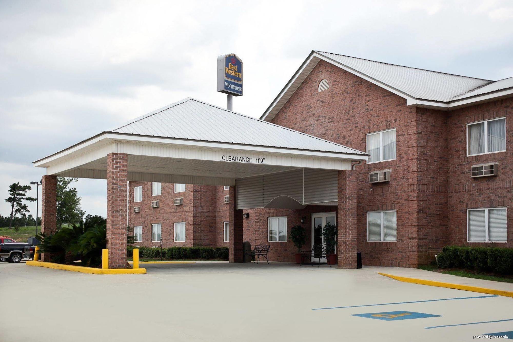 Americas Best Value Inn Wiggins Екстериор снимка
