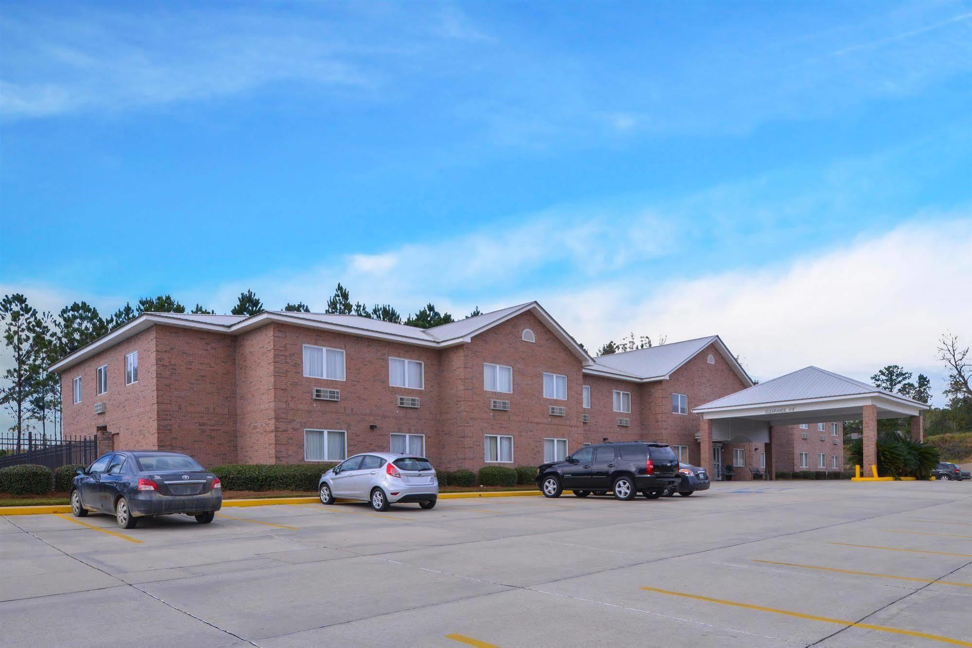 Americas Best Value Inn Wiggins Екстериор снимка