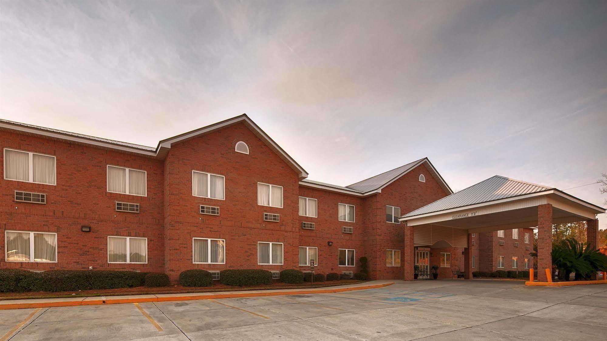 Americas Best Value Inn Wiggins Екстериор снимка